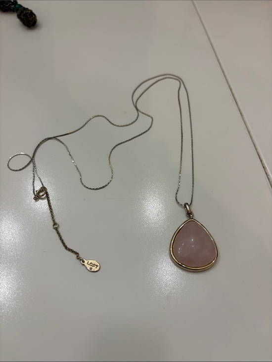 LOFT Jewelry - Loft Rose Quartz Y-Drop Teardrop Pendant Necklace in Pink and Gold
